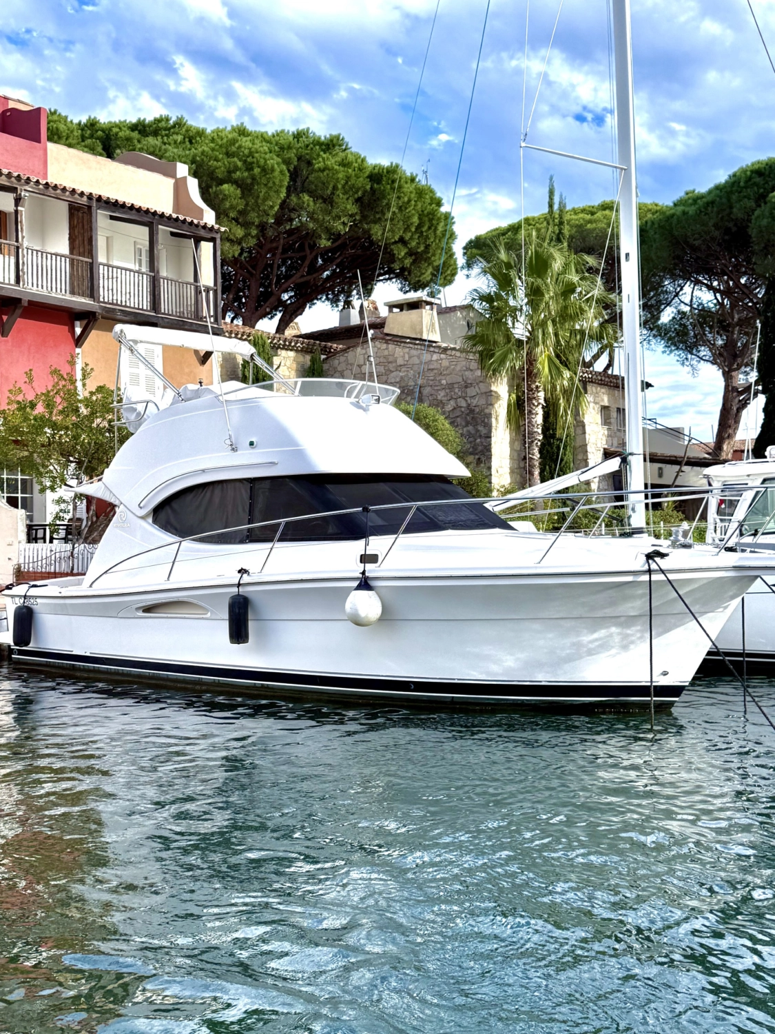 RIVIERA 33