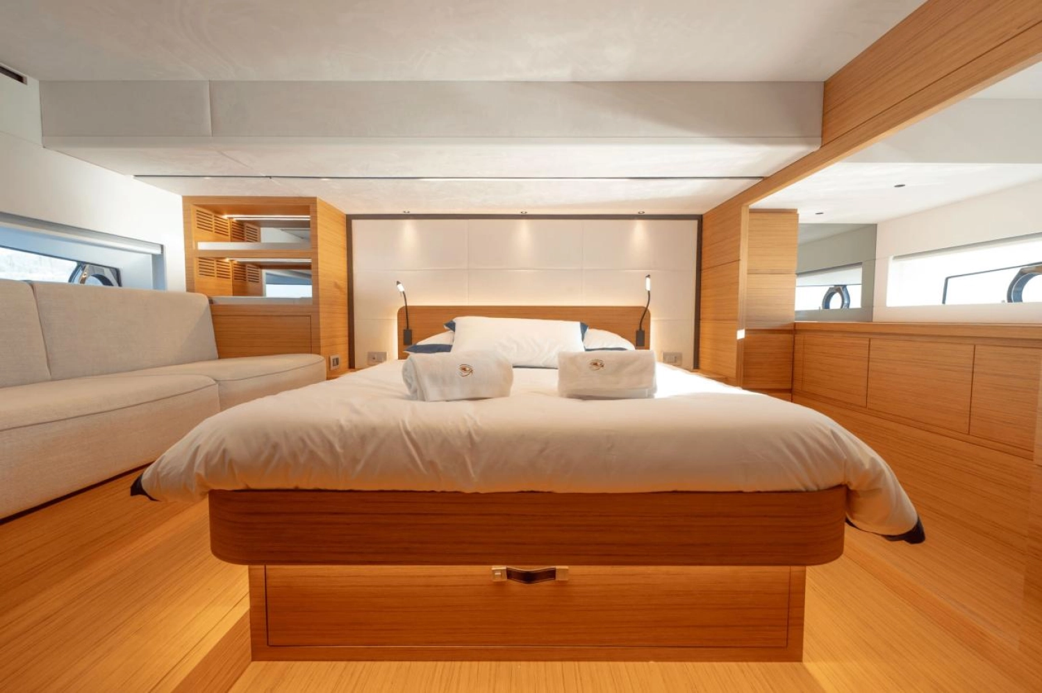 SOLARIS POWER 52