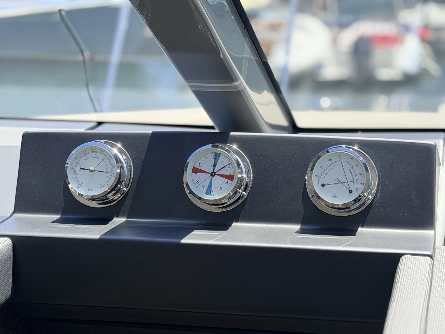 FERRETTI YACHTS 450