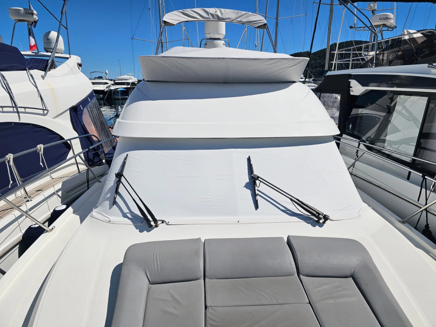 BENETEAU ANTARES 36 FLY